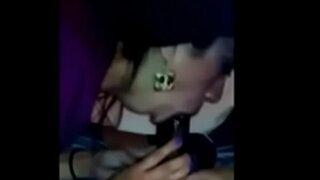 BÄSTA av BÅDA VÄRLDAR! Latinamerikansk och Asiatisk slyna har en wild sexig trekant med en BBC