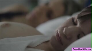 Алисон Рей с Ашли Файрс, и они наслаждаются лизанием своей киски.