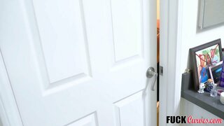 Qëndrojnë në Shtëpi POV - Rebecca