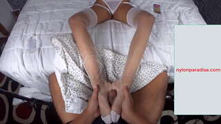 ���ह नायलॉन पैरों के तलवों